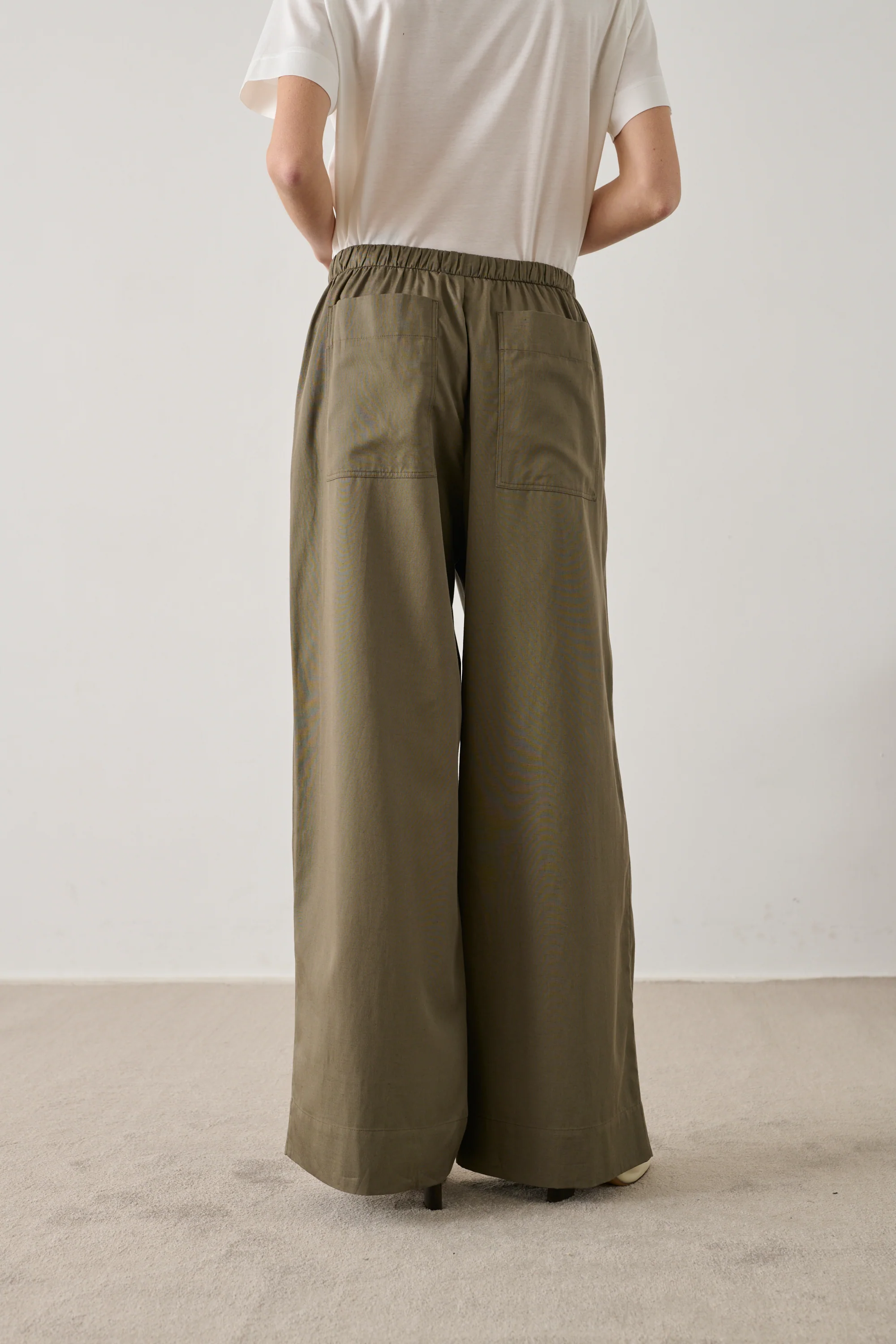 TROUSERS HUGUES BROWN - Image 4